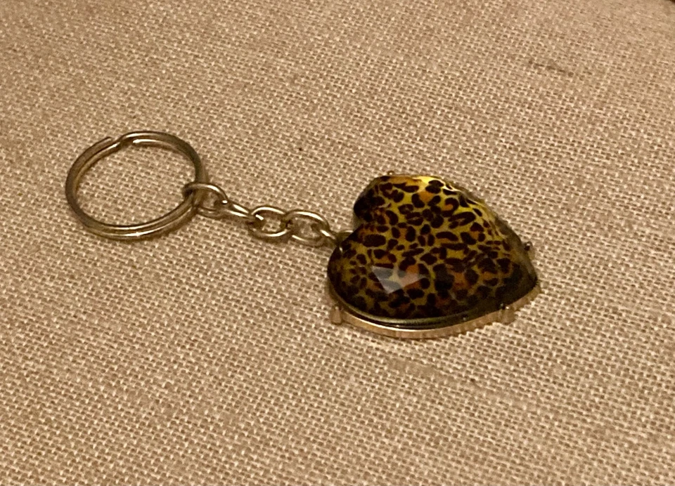 Heart Shape Animal Leopard Print Key Ring Keychain Fob Glass Topped - Image 3 of 4