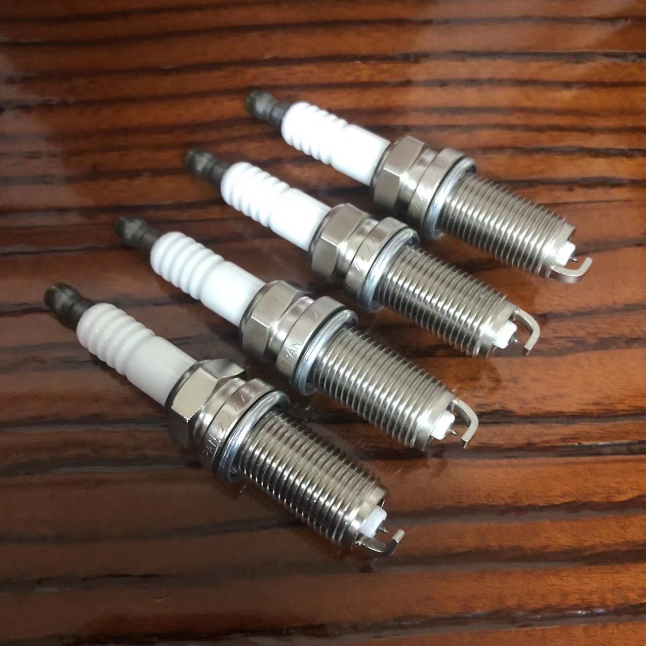 LAND ROVER SPARK PLUG SET x4 LR2 RANGE EVOQUE LR123892 FORD MOTORCRAFT OE