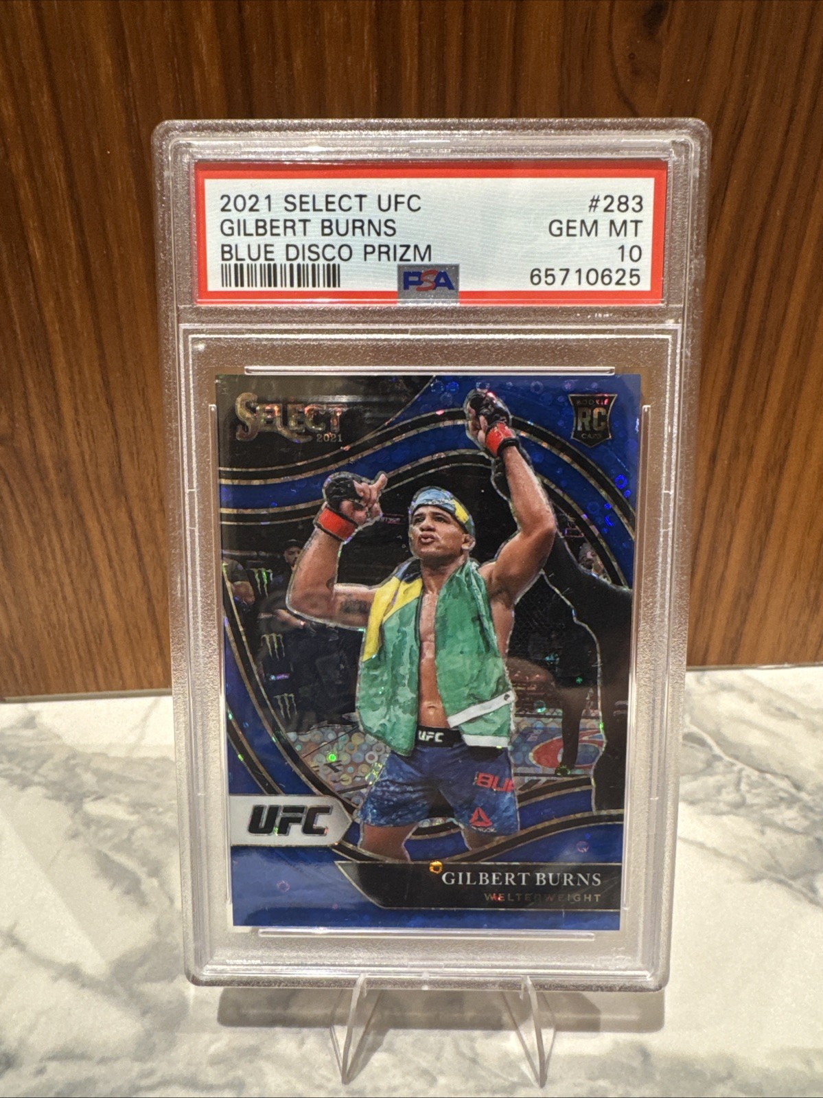 2021 Panini Select UFC Concourse Gilbert Burns #34 Blue Disco Prizm /99 (RC)