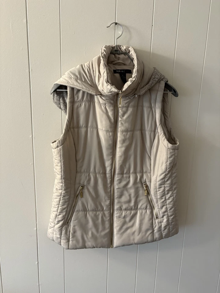 Chaleco Style & Co Sport Beige Crema Mujer Mediano Otoño Deportivo Mamá Usado en Excelente Condición Q4 Foto 2 de 4