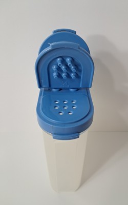 Tupperware Spice Shaker Store Dispenser Modular Mates USA Blue 194619/184418
