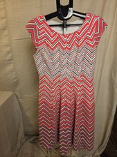 Bethany Chevron Print Fit and Flare Dress Women Large Red Gray White