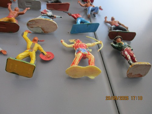 Konvolut) Alte defekte alte Indianer Figur Cowboy Western vor allem Starlux - Bild 17 von 19