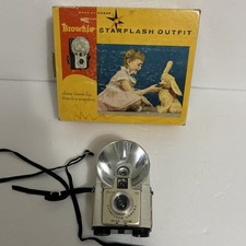 Kodak 24T Vintage Brownie Starflash Outfit Camera Untested For Parts