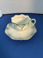 RS Prussia Vintage Green White Gold metallic Teacup/saucer/EUC Stunning