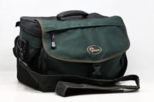 LowePro Nova 5 Gree/Black Shoulder Camera Bag - LARGE - 15" x 10" x 8"