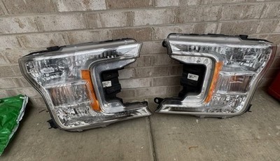2018-2020 Ford F150 OEM Halogen Headlight Assembly Pair GREAT CONDITION