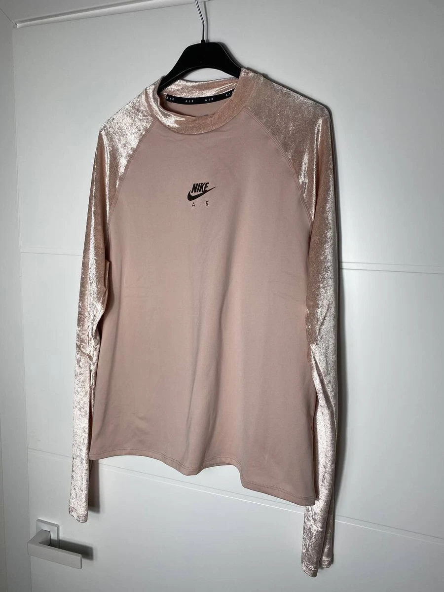 Rose gold hotsell nike sweater