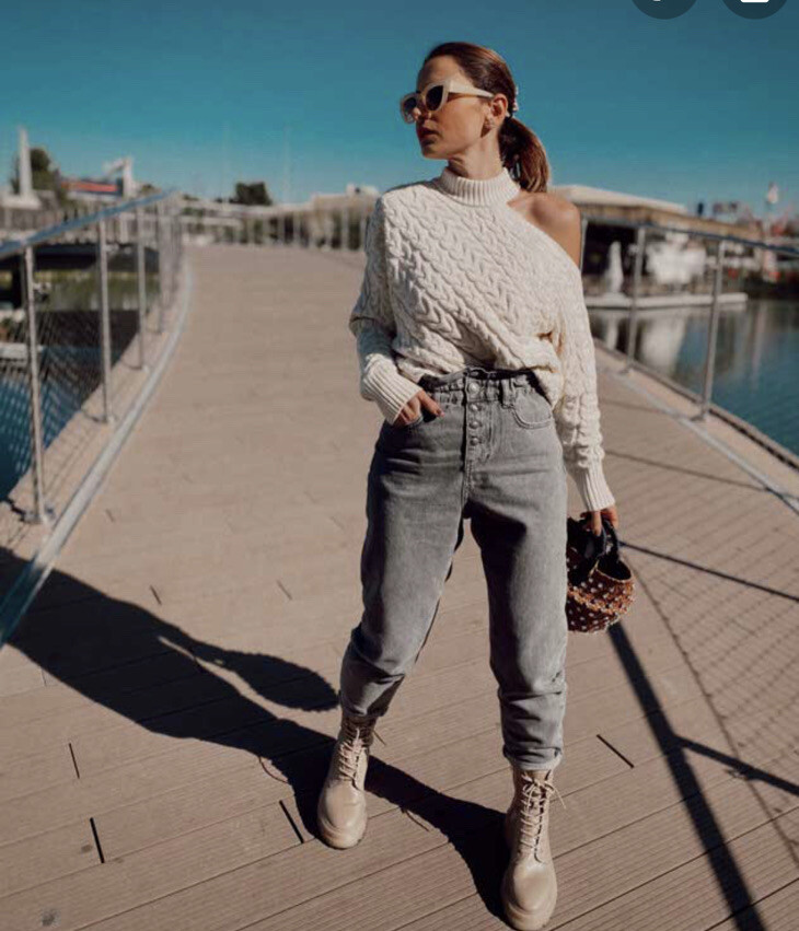 ZARA Ecru Cream Cut out Cable Knit 