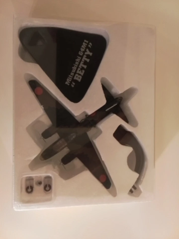 Atlas Editions 1/144 Mitsubishi G4M "Betty" bombardero mediano de militares... Foto 3 de 4