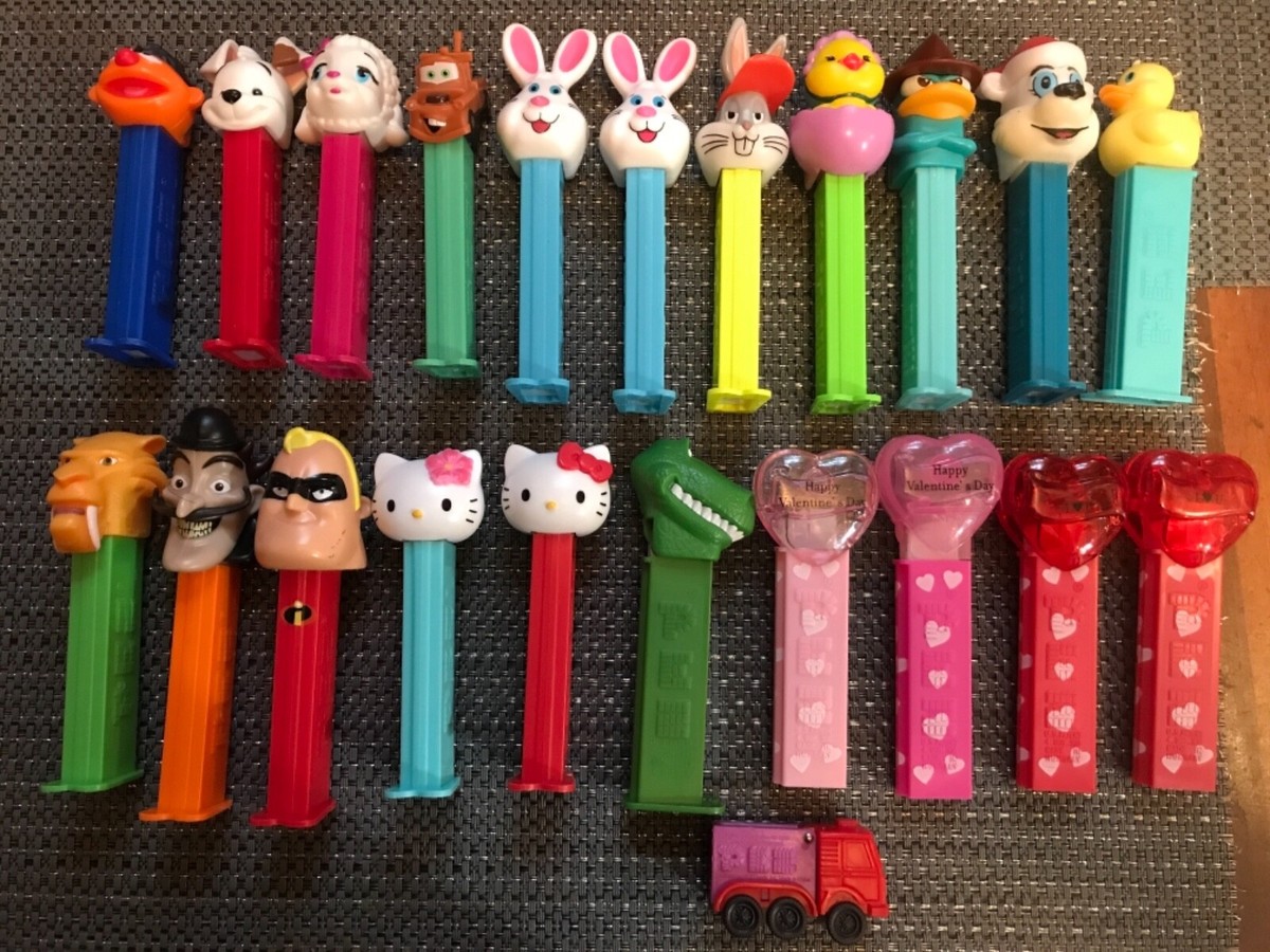 Pez dispensers (22) | eBay