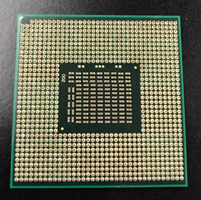 Intel Core i7-2670QM SR02N CPU 4 Cores 6M 2.2GHz Socket G2 Notebook Processor - Image 3 of 4