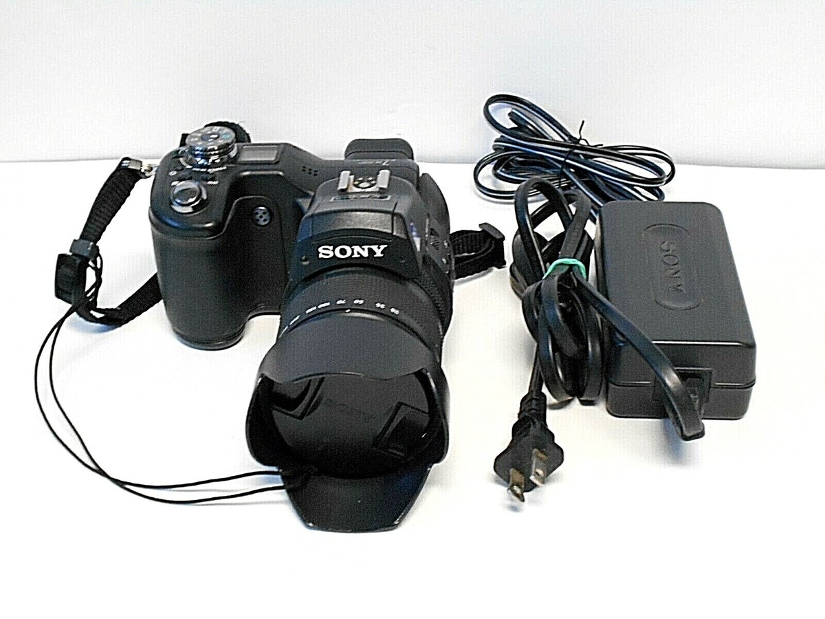 Sony DSC-F7828 MP 7X Optical Zoom Digital Camera w/Carl Zeiss  Lens