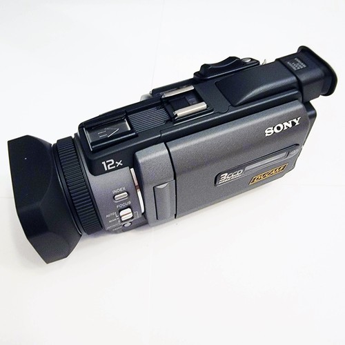 Sony DSR-PDX10 Camcorder