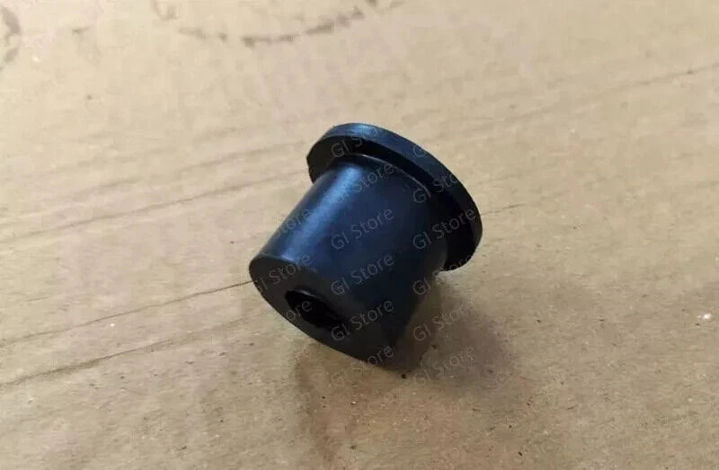 Suzuki Samurai 86-95 FRONT & REAR LEAF SPRINGS SHACKLES & BUSH QTY 4 | Fit For - Image 4 of 4