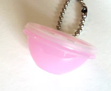 TUPPERWARE  vintage PINK WONDERLIER BOWL key chain HTF, NOS  retro