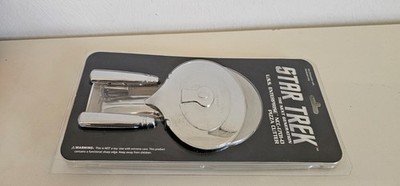 Star Trek Enterprise D Pizzaschneider 2013 Pizza Cutter