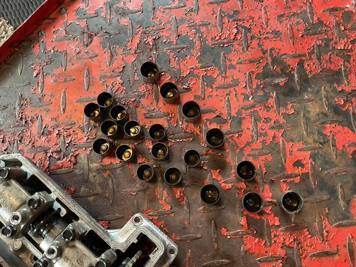 Yamaha FZR1000 RU Exup 3GM 1991/1992 Cylinder Head + Cams - Picture 4 of 7