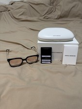 Gentle Monster Vene 01 RG Sunglasses Black Frame Red Lens