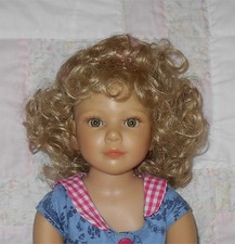 Bell MELANIE Doll Wig SIZE 9/10 BLONDE Full Head of Various Lengths Curls WT NWT