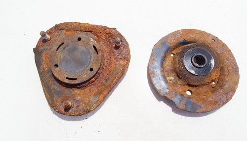 Domlager Federbeinlager Stützlager - Vorne Rechts  Toyota Avens DE661457-70