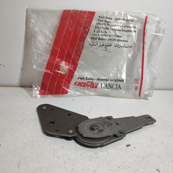 Vorderer Linker AußEnlehnen-Knopf Lancia Delta Original 4392978-image