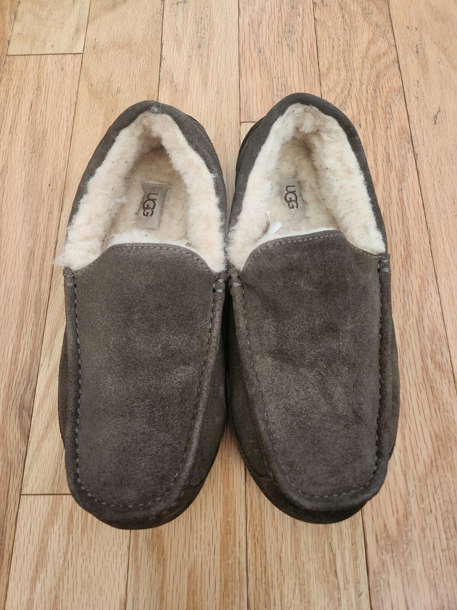 UGG loafer men ,size 10,brown sheepskin | eBay display picture 3