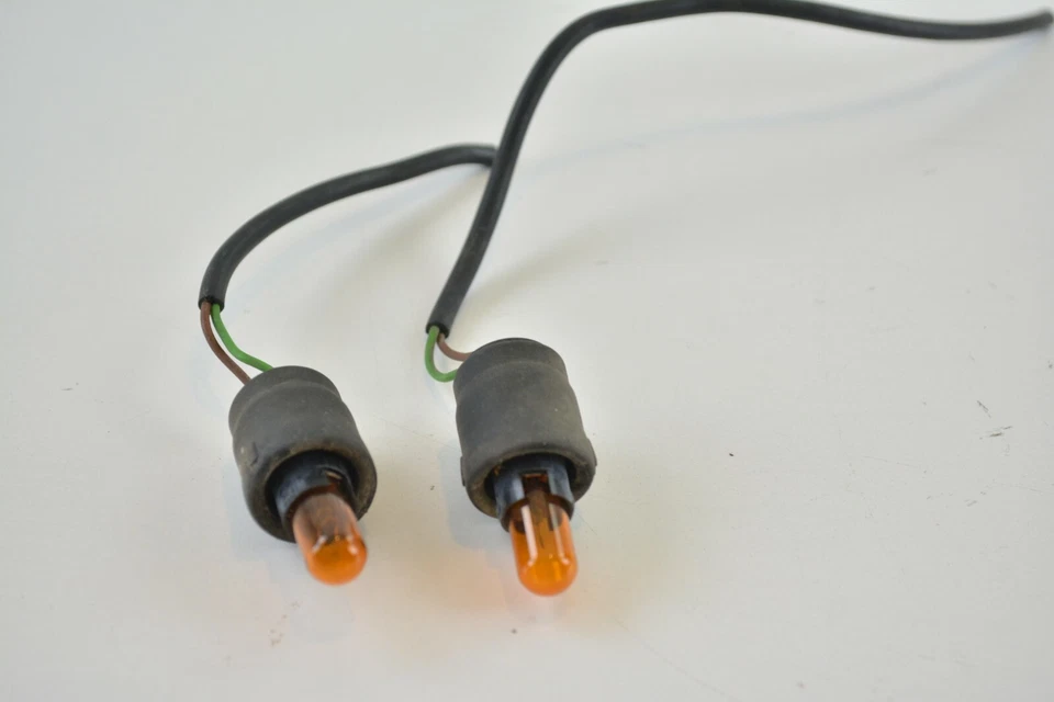 AUDI A6 QUATTRO 2005 JUEGO DE LÁMPARAS DE ESTACIONAMIENTO CON ENCHUFES OEM Foto 2 de 4