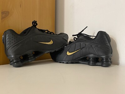 Nike Air Shox UK Größe 4,5 Top Zustand