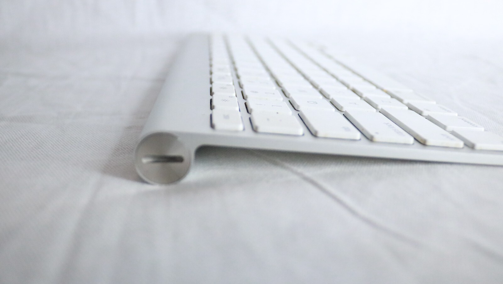 Apple MC184LL/A Wireless Keyboard for sale online | eBay