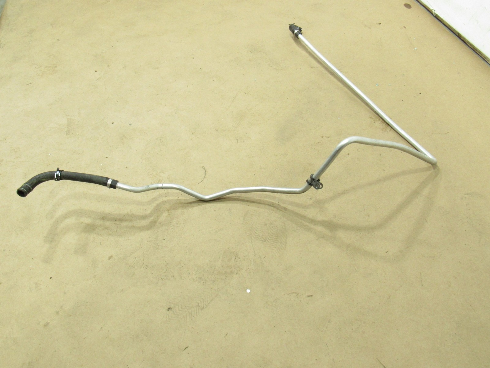 17-20 Mclaren 720S 720 2020 Engine Motor Water Coolant Hose Pipe Line #3