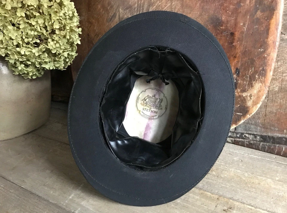 Sombrero de copa plegable de seda negro Stetson, Filadelfia, EE. UU.ca. 1900s o anteriores Foto 2 de 4