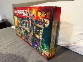 LEGO NINJAGO: Enter the Serpent (70749) NEW SEALED. 9.5/10 CONDITION RARE