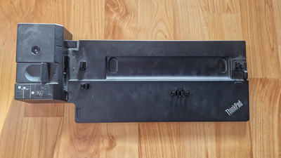 Lenovo ThinkPad Docking Station Dock Ultra Type 40AJ