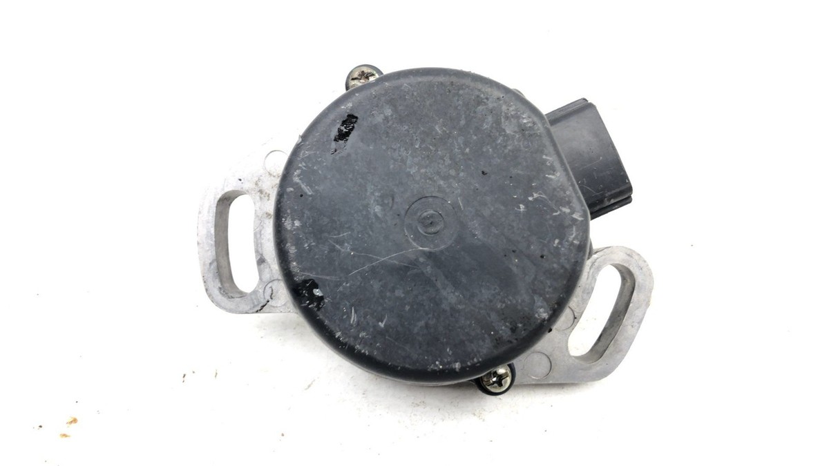 OEM Suzuki Sidekick Esteem Aerio Camshaft Angle Sensor 33100-77e20
