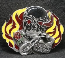 XC27129 SWEET VINTAGE 1991 MOTORCYCLE  SKULL W/ ROSE ARTWORK MENS BELT BUCKLE