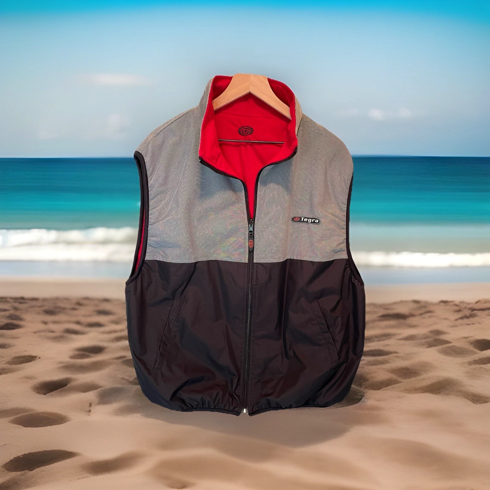 Tegra Reversible Vest Nylon & Polyester Shell Made in Hong Kong Men Large
Opens in a new window or t