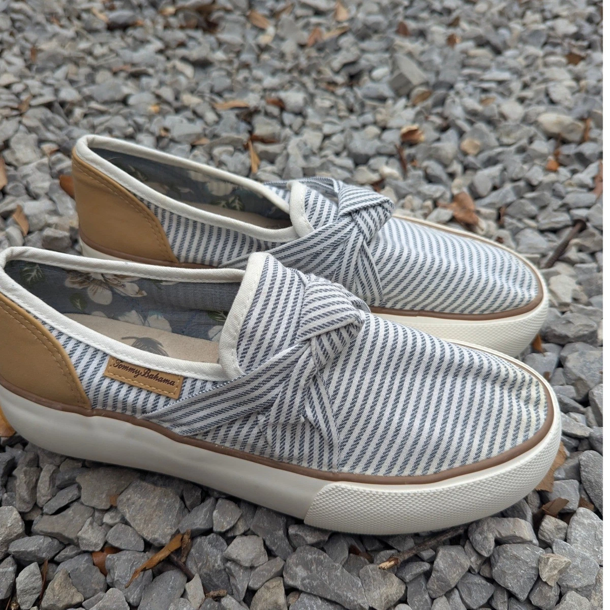 Tommy Bahamas Women’s Canvas Slip On Sneakers Brown/White/Striped, Unixes XX Women main image 4