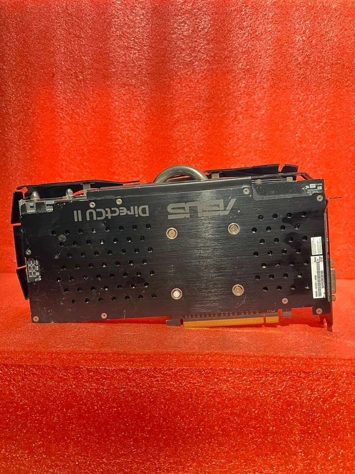 Radeon R9 290 4GB ASUS DirectCU II OC graphics card - Image 2 of 4