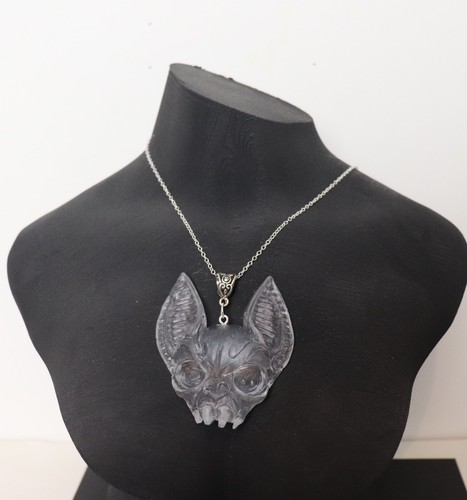 Vampire Bat head necklace hand made from resin 18" necklace 2.5"bat head - 第 15/46 張圖片
