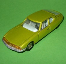 Corgi Whizzwheels / 284 Citro�n SM Coupe in Metallic Green