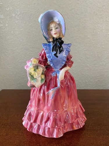 Rare Vtg 1941-1951 Statue Royal Doulton - England Lady Betty Figurine HN 1967
