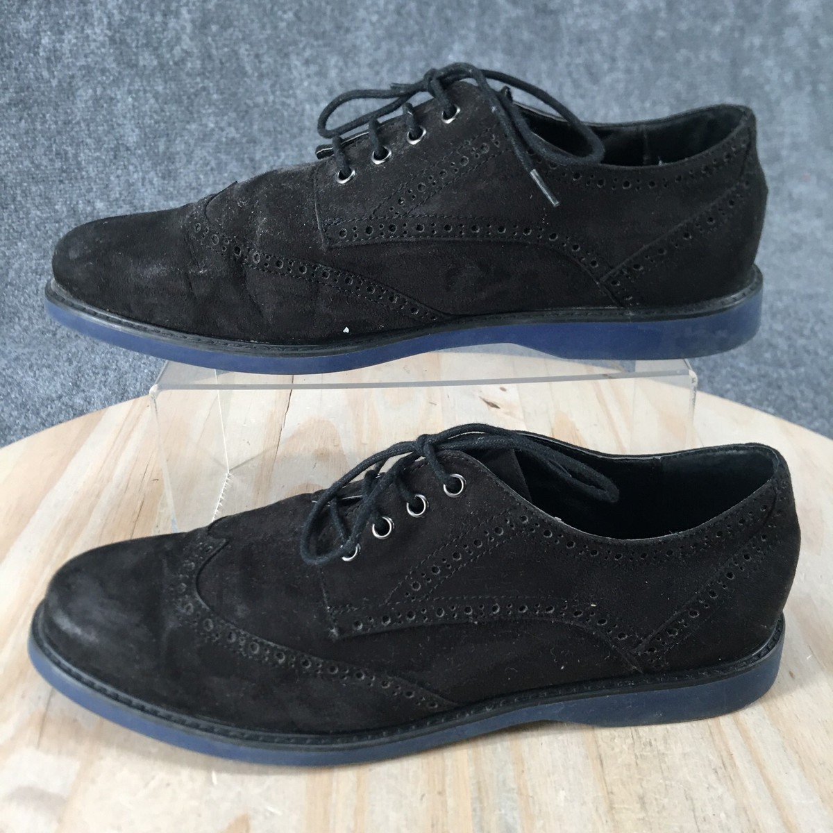 G By Guess Dress Shoes Mens 10 Oxford Black Faux Leather  display picture 1