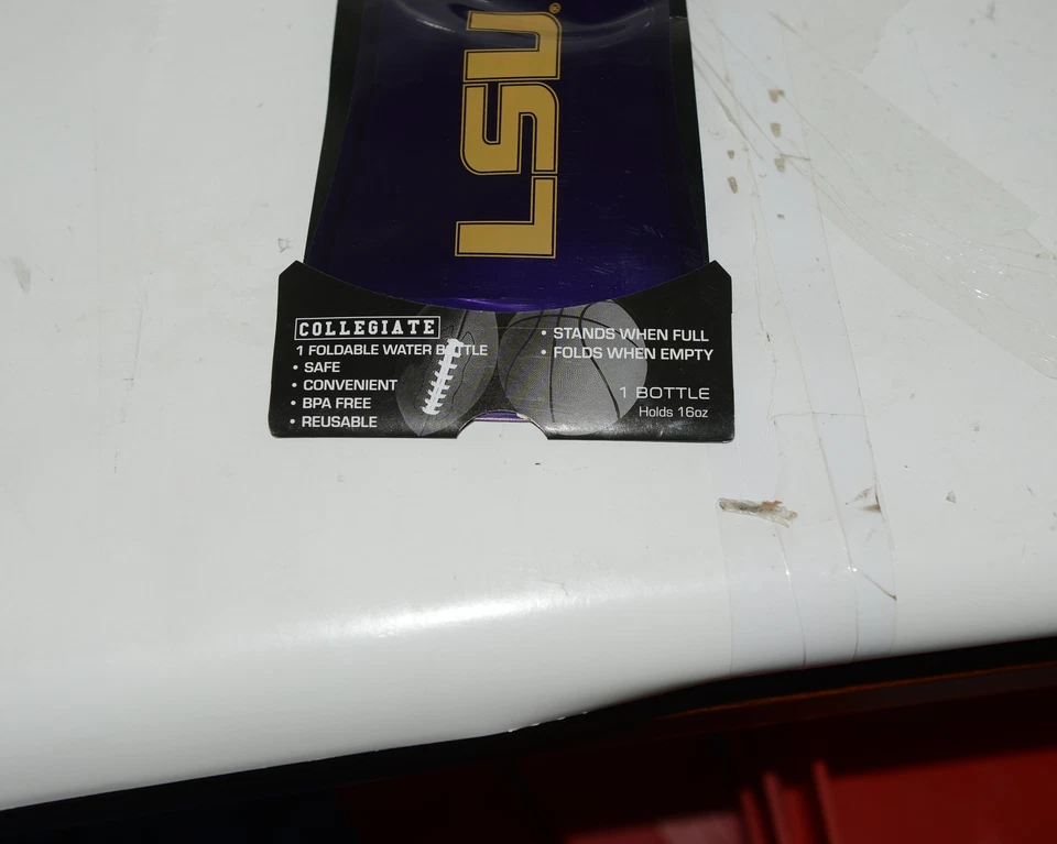 Botella de agua plegable reutilizable con licencia universitaria de la Universidad Estatal de Louisiana Foto 3 de 4