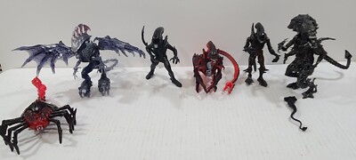 Lot Of 6 Vintage ALIENS kenner, Flying-delux-face Huger Queens