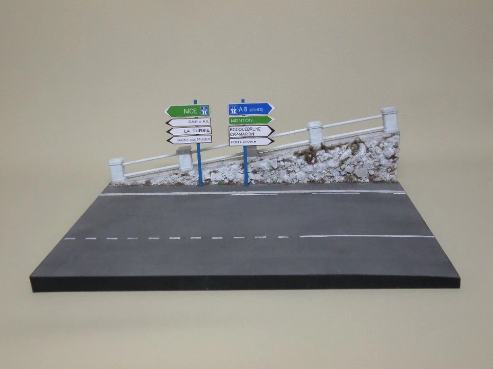 DiORAMA STRADA COSTA AZZURRA STREET INCLUSO FERRARI 512 BBi KiT FUJiMI 1/24 - Immagine 3 di 4