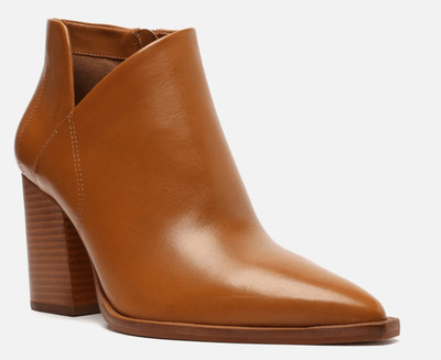 Arezzo Boots Size 9.5B Leather Pointed Toe Block Heel Pull On Booties NEW
