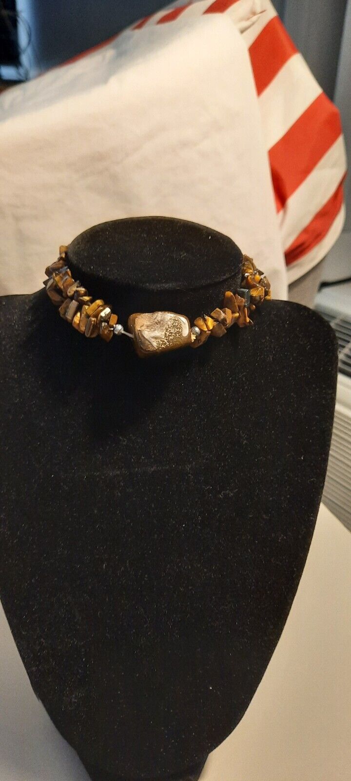 Picture 2 of 2