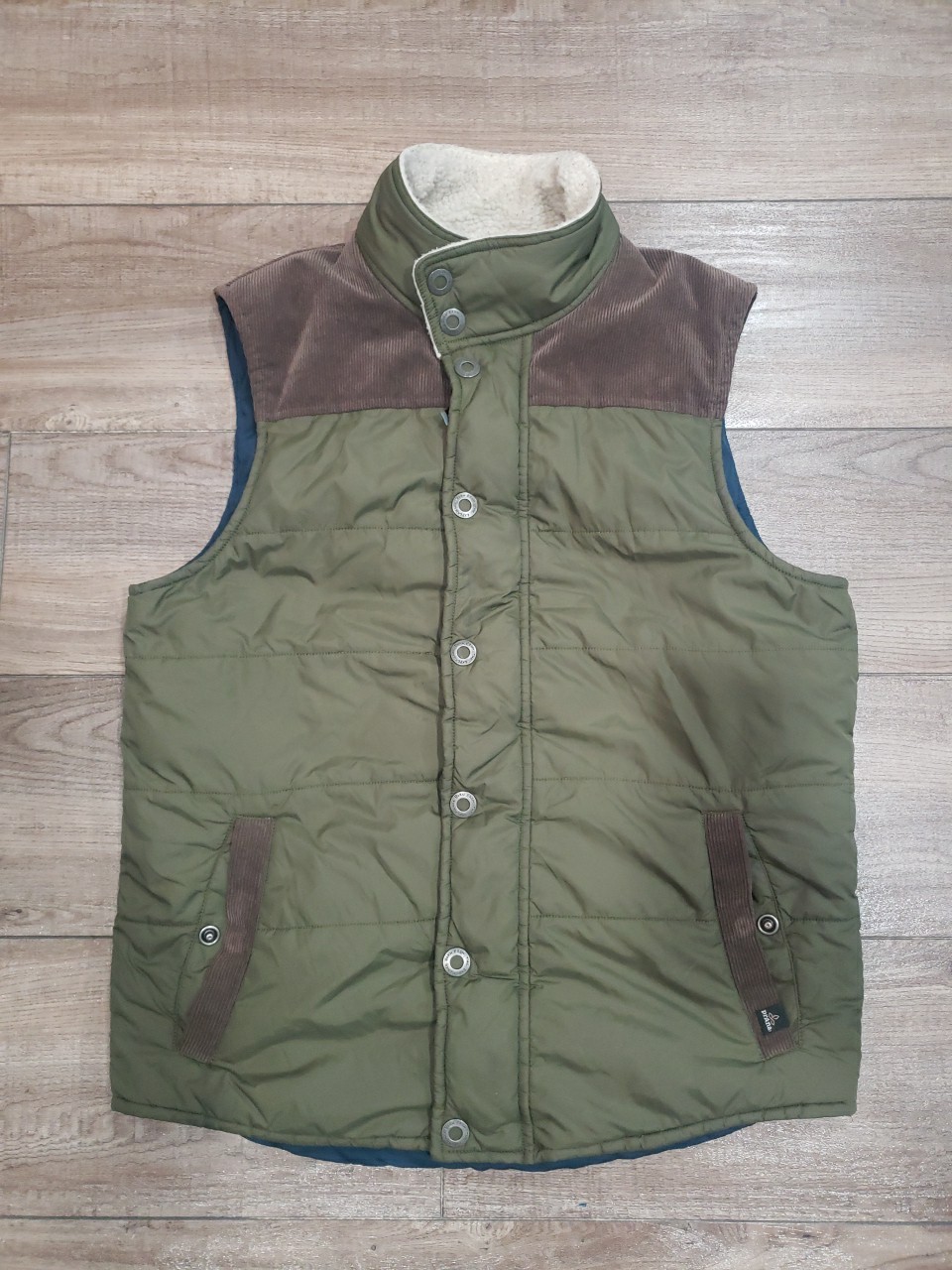 Prana Men's Vest Olive Green Quilted Waylen Insulated Size Medium