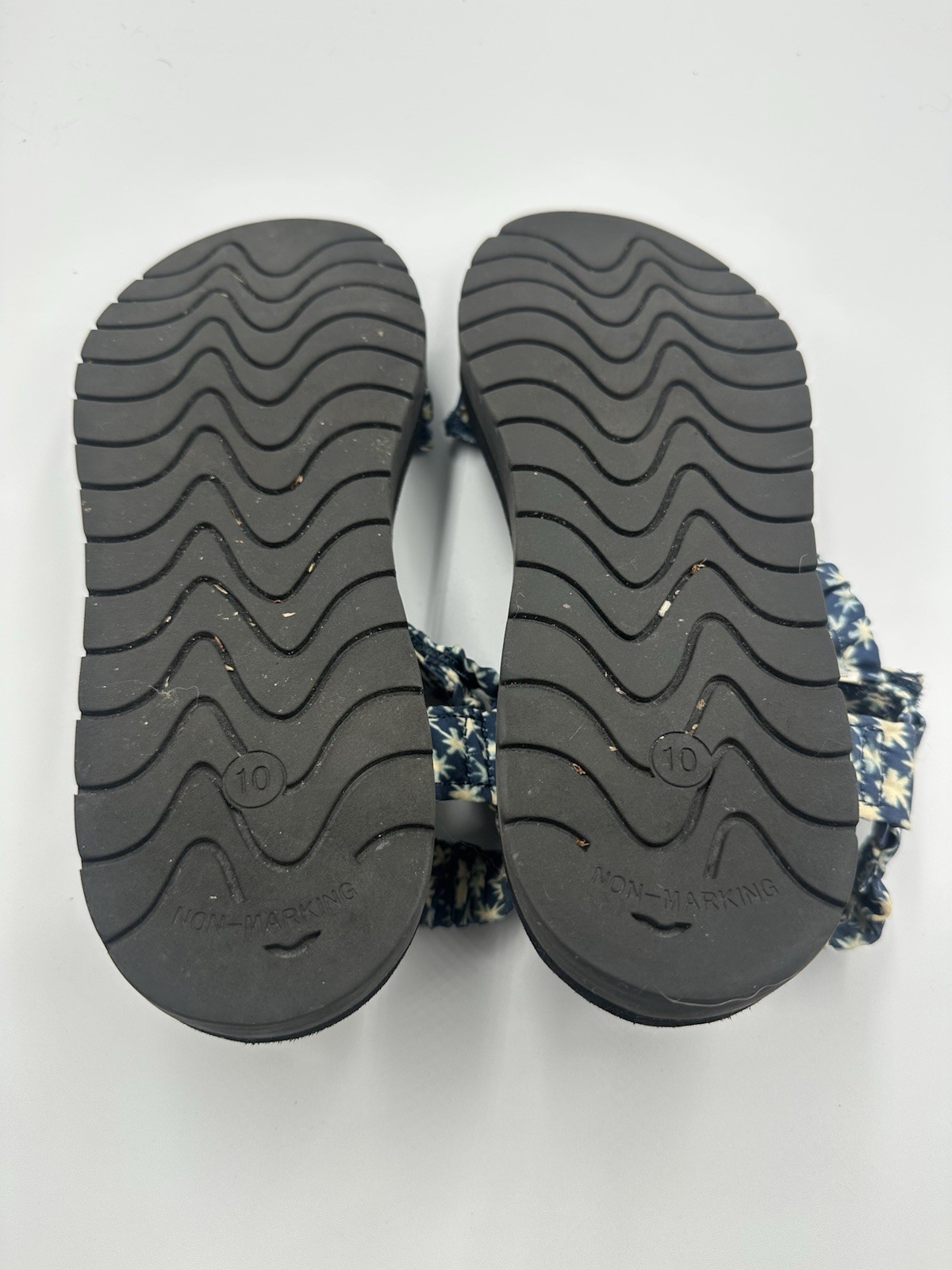 Universal Thread Blue Women's Floris Platform Spo… - image 5